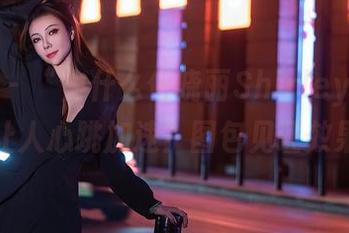 秀人网 – “为什么伍晓丽Shirley的体操服让人心跳加速？图包见证效果“