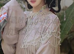 秀人网 – 夏晓Maggy的运动写真集，分享一波视力焦虑，真是让人无地自容！