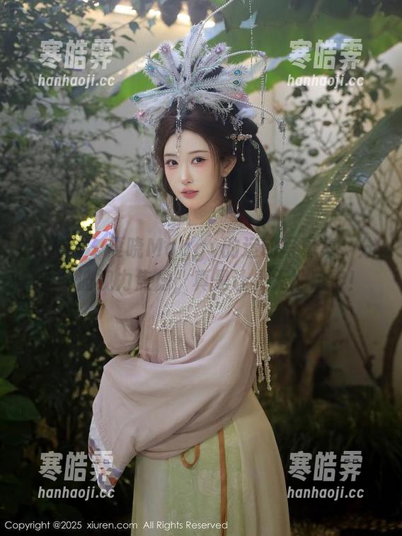 秀人网 - 夏晓Maggy的运动写真集，分享一波视力焦虑，真是让人无地自容！