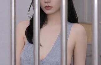 秀人网 – 浴室里的熊小诺：全套作品，你会猜测那水珠的behindthescene？