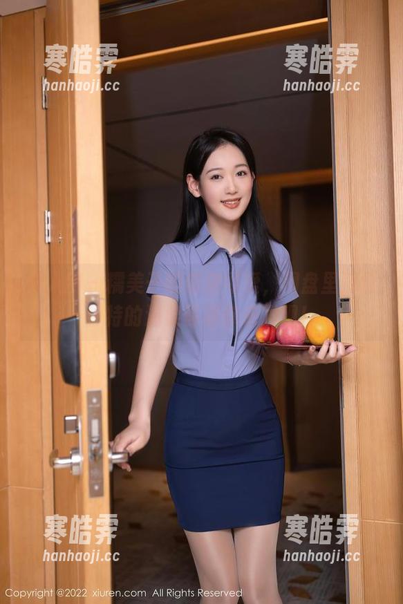 秀人网-糯美子 秀人网 - 糯美子的俏皮可爱,网盘里那份独特的温柔等着你来发现!