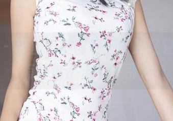 秀人网 – 黑丝美腿图包：言沫轻轻一展，有种说不出的吸引力