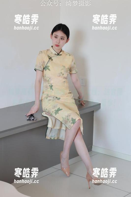 绮梦摄影 - 女仆风格，小艺上线：这套图套得你心甘情愿，衣服洗不洗全看你！
