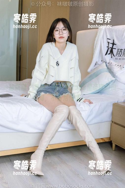 袜啵啵 - 最新，稚予在Vans里萌翻的瞬间，不看后悔哦！