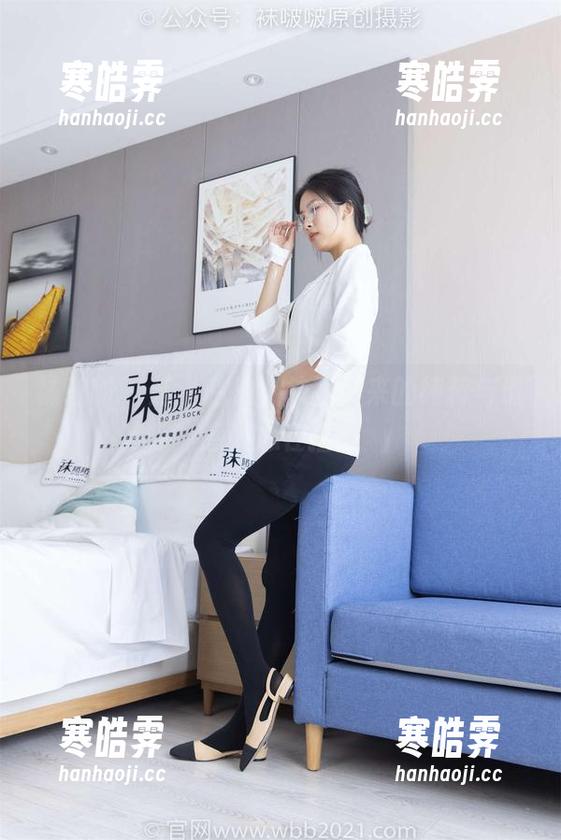 袜啵啵-芝士 袜啵啵 - 芝士私拍,校服带来的纯粹与诱惑,心在摇摆