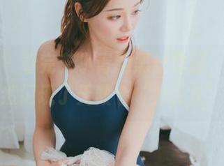 轰趴猫 – 看完艾小青的黑丝作品，脑海中突然闪现了无数个‘为什么’。