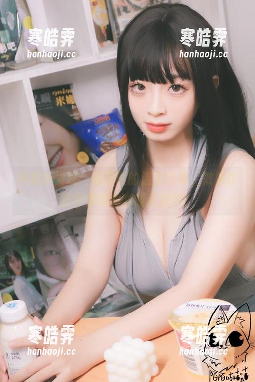 网盘新发现：韶陌陌的温柔写真，效果比我早晨喝的咖啡还提神！