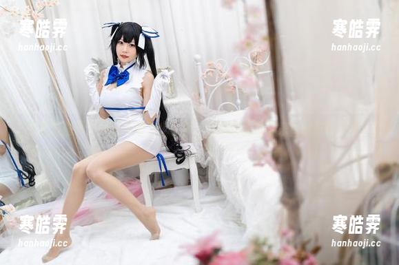 香草喵露露：透过玻璃看少女梦，套图资源等你来get奇妙感觉！