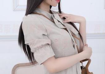 黑丝吊带袜写真更新：鹿野希，再次挑战你的审美底线
